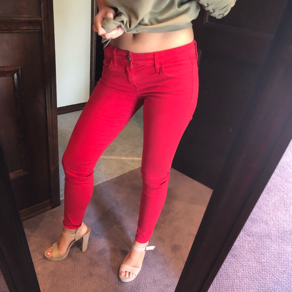 Red American Eagle Jeggings size 2. Worn twice.